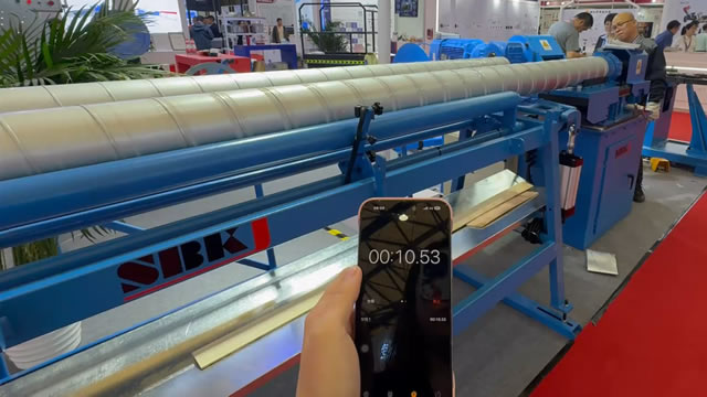 Máy sản xuất ống gió tròn xoắn SBTF-1602