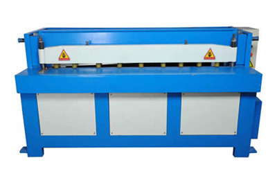 Máy cắt thép tấm