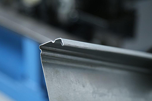 Máy Cán Mặt Bích Ống Gió TDF